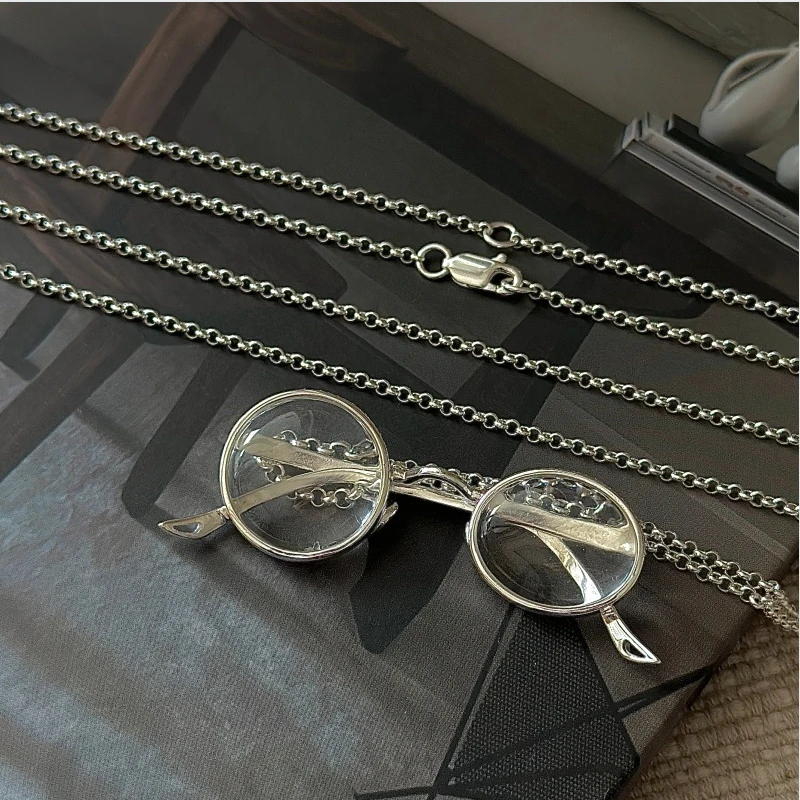 S925 pure silver Korean edition niche design retro glasses necklace Korean style simple fashion heavy industry sweater chain
S925 pure silver Korean edition niche design retro glasses necklace Korean style simple fashion heavy industry sweater chain