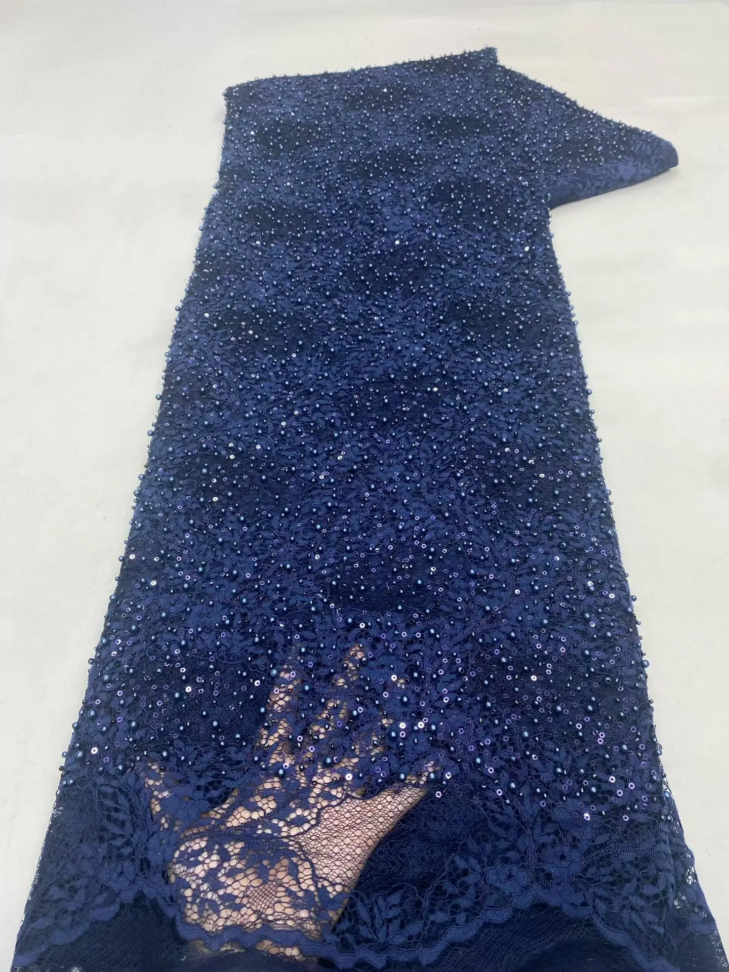 French Sparkling Large Sequin Lace Fabric High Quality Nigerian 2026 African Sequin Lace Fabric Dinner Party Dress Sewing
French Sparkling Large Sequin Lace Fabric High Quality Nigerian 2026 African Sequin Lace Fabric Dinner Party Dress Sewing