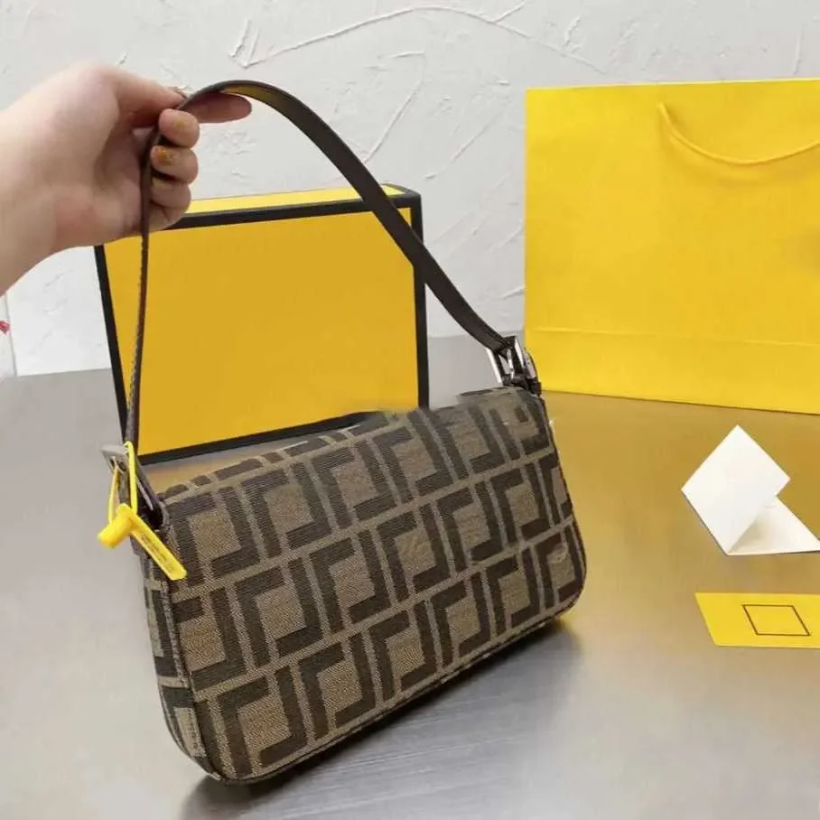 Shoulder Bags Evening Bags Designer Women Baguette Bag Tote Fashion Crossbody Handbags Classic Shoulder Handbag Wallet Emed Flap Famous Purse Canvas Totes Gift 9A
Shoulder Bags Evening Bags Designer Women Baguette Bag Tote Fashion Crossbody Handbags Classic Shoulder Handbag Wallet Emed Flap Famous Purse Canvas Totes Gift 9A