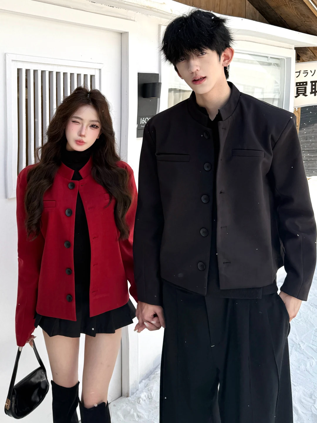 Мужской демисезонный пиджак Bla с подплечниками, свободный крой, повседневный стиль, воротник-стойка, дизайнерская модель премиум-класса
Мужской демисезонный пиджак Bla с подплечниками, свободный крой, повседневный стиль, воротник-стойка, дизайнерская модель премиум-класса