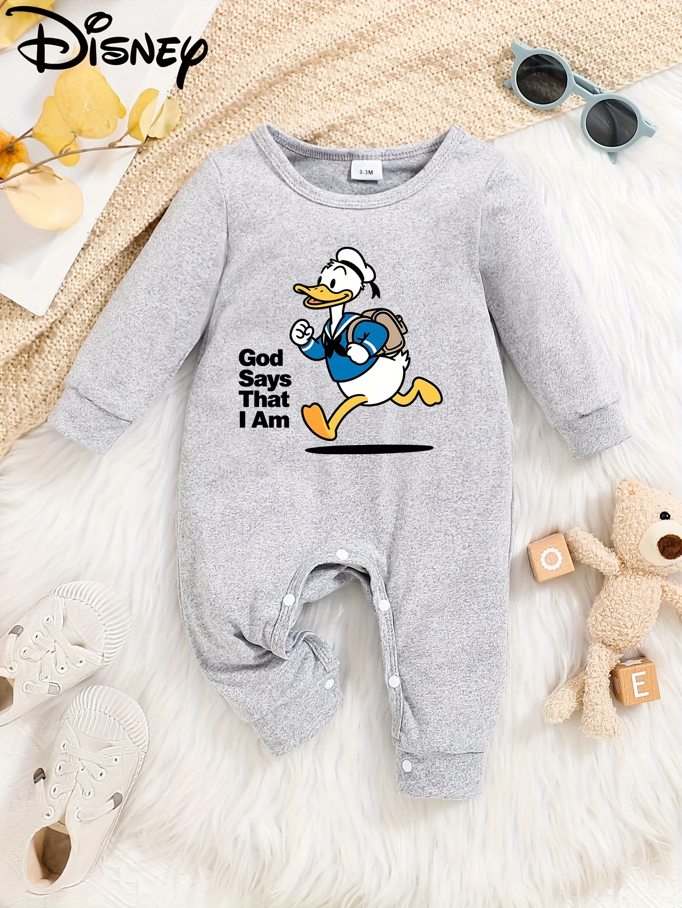 【Осанторизованный】Детский комбинезон с длинными рукавами Disney Donald Duck, милый узор с принтом, круглый вырез, мягкий и удобный, можно стирать в машине, подходит для всех сезонов, подходит для уличного ношения
【Осанторизованный】Детский комбинезон с длинными рукавами Disney Donald Duck, милый узор с принтом, круглый вырез, мягкий и удобный, можно стирать в машине, подходит для всех сезонов, подходит для уличного ношения