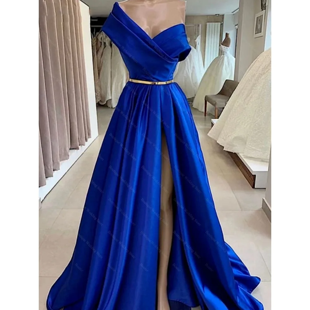 Fashion Royal Blue Evening Dresses Satin Off The Shoulder Pleated Party Gowns Chic Sleeveless Belt High Slit Prom Dresses
Fashion Royal Blue Evening Dresses Satin Off The Shoulder Pleated Party Gowns Chic Sleeveless Belt High Slit Prom Dresses