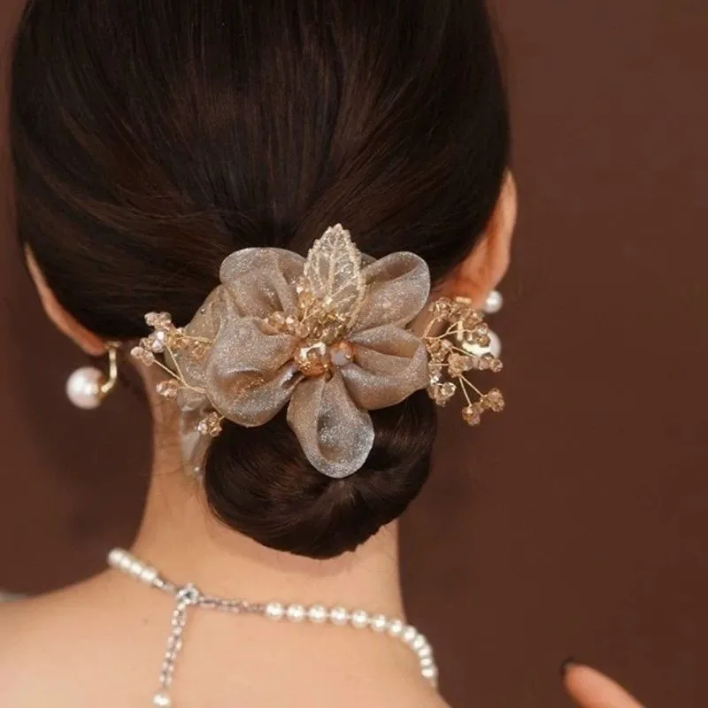Chengxi Newest Korean Style Hair Scrunchies Cute And Fashion Hair Band For Women Elastic Flower Hair Tie
Chengxi Newest Korean Style Hair Scrunchies Cute And Fashion Hair Band For Women Elastic Flower Hair Tie