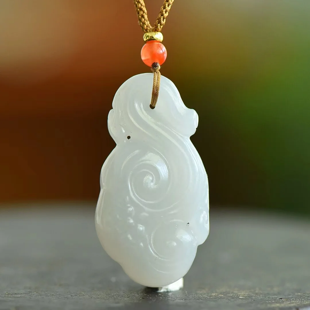 Exquisite Hetian Jade Jewelry Qinghai Material Smoke Purple Ruyi Auspicious Pendant 1054#
Exquisite Hetian Jade Jewelry Qinghai Material Smoke Purple Ruyi Auspicious Pendant 1054#