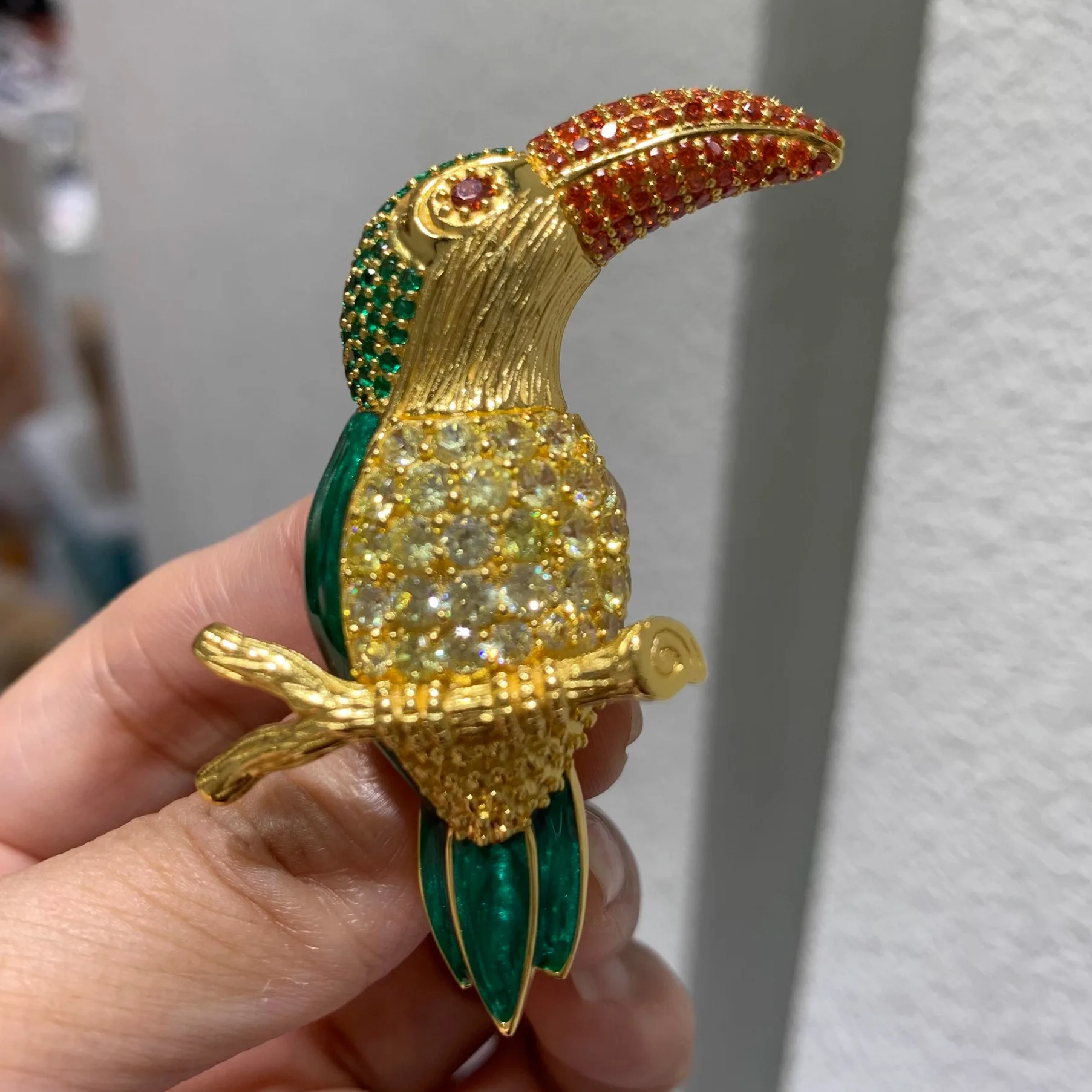 animal multi color bird brooch 925 sterling silver with cubic zircon unisex jewelry fine jewerly for men & women MIYI
animal multi color bird brooch 925 sterling silver with cubic zircon unisex jewelry fine jewerly for men & women MIYI