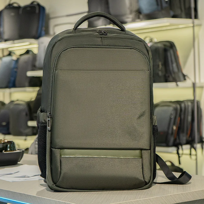 Summer new fashion casual backpack large capacity high sense men's backpack backpack, one pack multi-purpose
Summer new fashion casual backpack large capacity high sense men's backpack backpack, one pack multi-purpose