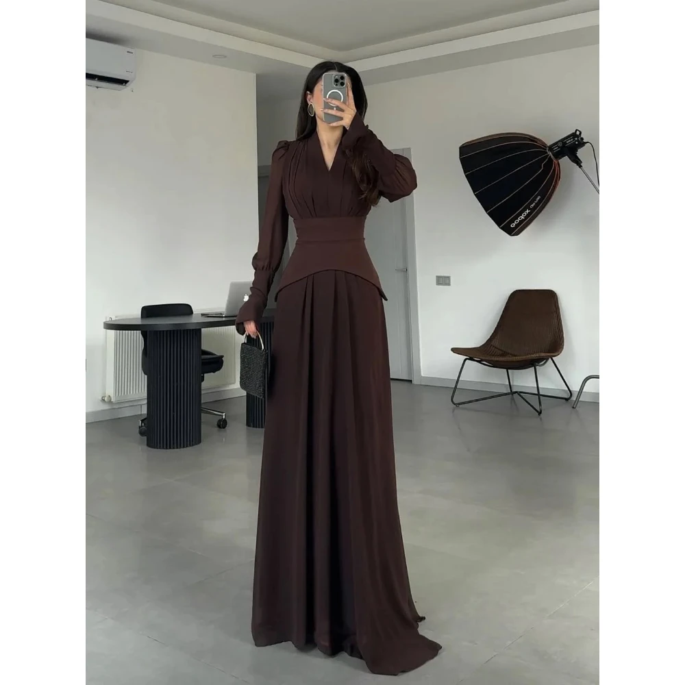 Brown Evening Dress Customized V-Neck Long Sleeves Dubai Woman Party Dresses A Line Floor-Length Special Occasion Prom Gowns
Brown Evening Dress Customized V-Neck Long Sleeves Dubai Woman Party Dresses A Line Floor-Length Special Occasion Prom Gowns