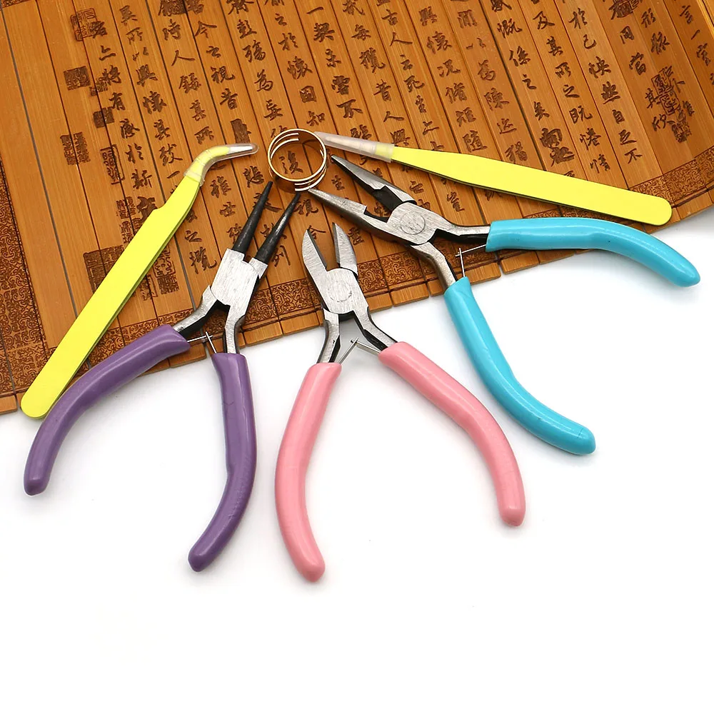 ExquisiteStylish Colored Multi-Functional Alloy Jewelry Pliers 6-Piece Set of Accessory Tools for Necklace Jewelry Making
ExquisiteStylish Colored Multi-Functional Alloy Jewelry Pliers 6-Piece Set of Accessory Tools for Necklace Jewelry Making