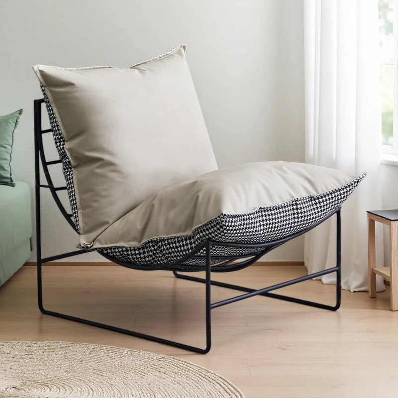 Light luxury houndstooth pattern iron single sofa chair, trendy internet-famous chair with backrest, small balcony lazy sofa
Light luxury houndstooth pattern iron single sofa chair, trendy internet-famous chair with backrest, small balcony lazy sofa