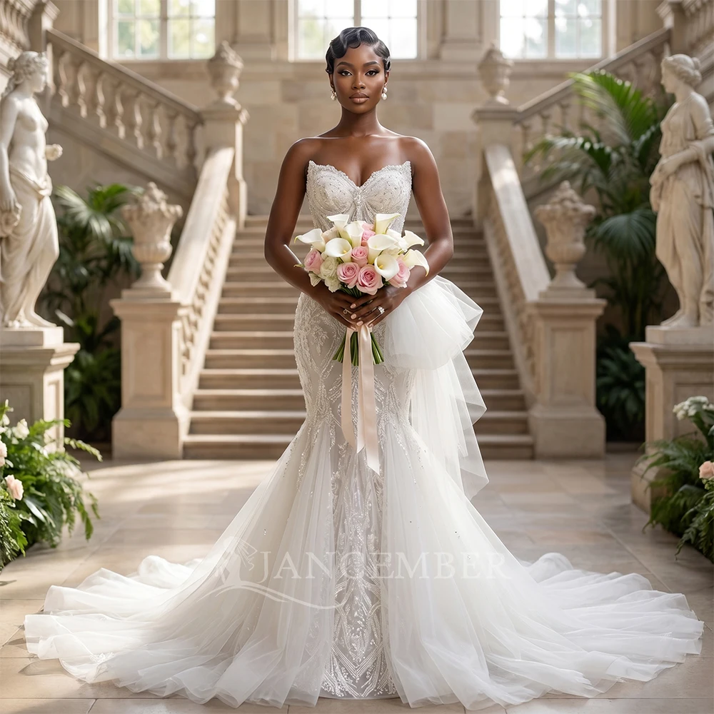 Customized New Elegant Bride Dress with Sleeveless Beaded Mermaid Sequins Bridal Gown Chapel Train Vestidos De Novia
Customized New Elegant Bride Dress with Sleeveless Beaded Mermaid Sequins Bridal Gown Chapel Train Vestidos De Novia