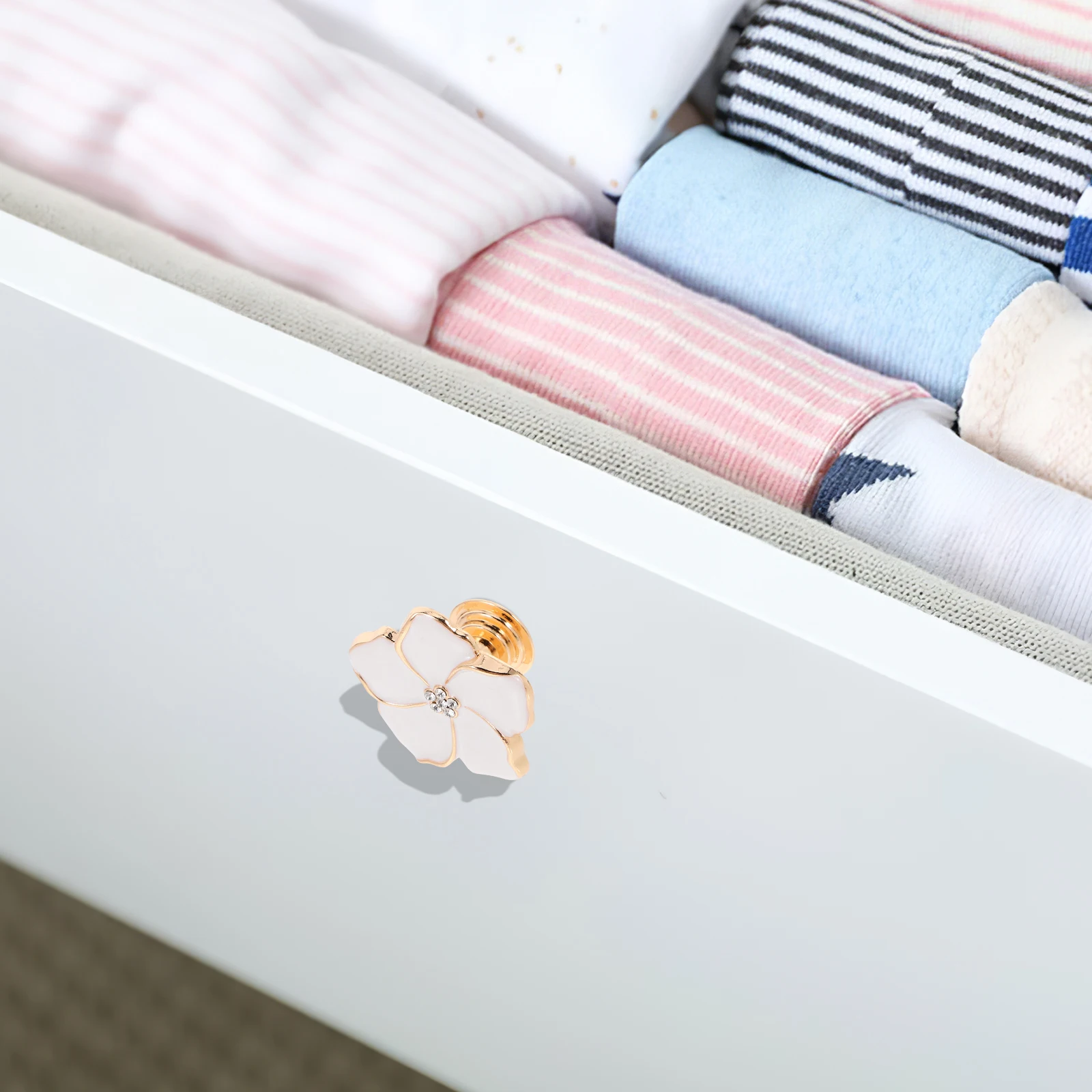 Zinc Alloy Flower Drawer Knob Green Color Cabinet Handle Wardrobe Door Pull Hardware Furniture Accessories
Zinc Alloy Flower Drawer Knob Green Color Cabinet Handle Wardrobe Door Pull Hardware Furniture Accessories