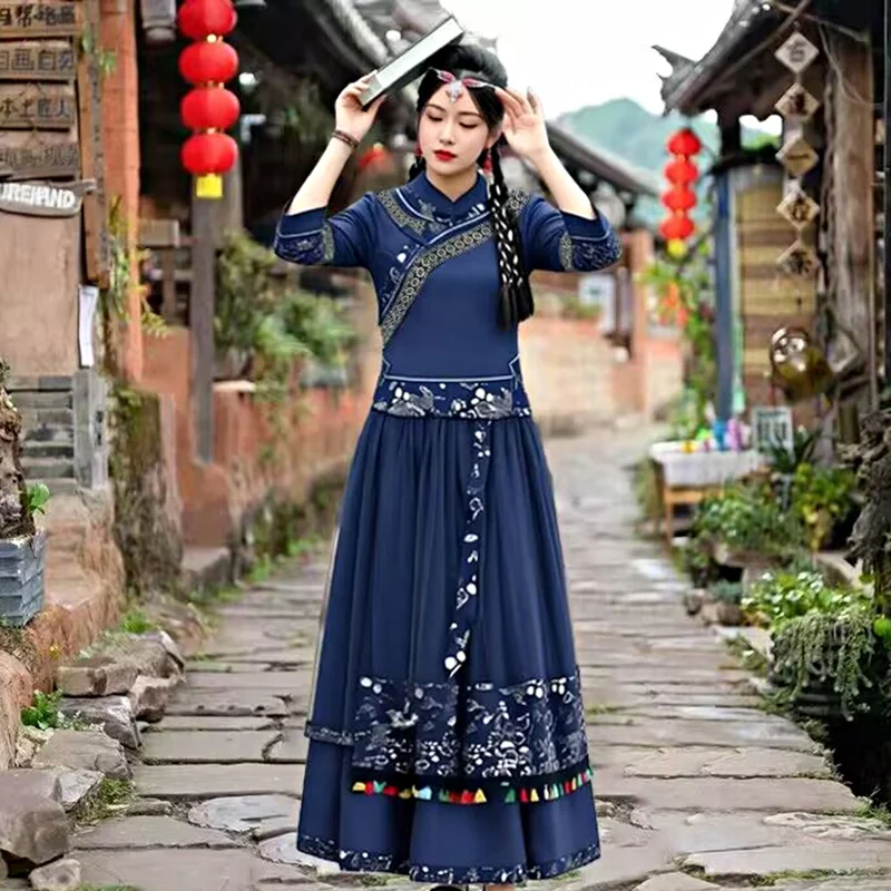Blue And White Porcelain Cotton Linen Minority Style Bu Women's New Stand Collar Top Half Skirt Set with Large Flounce
Blue And White Porcelain Cotton Linen Minority Style Bu Women's New Stand Collar Top Half Skirt Set with Large Flounce