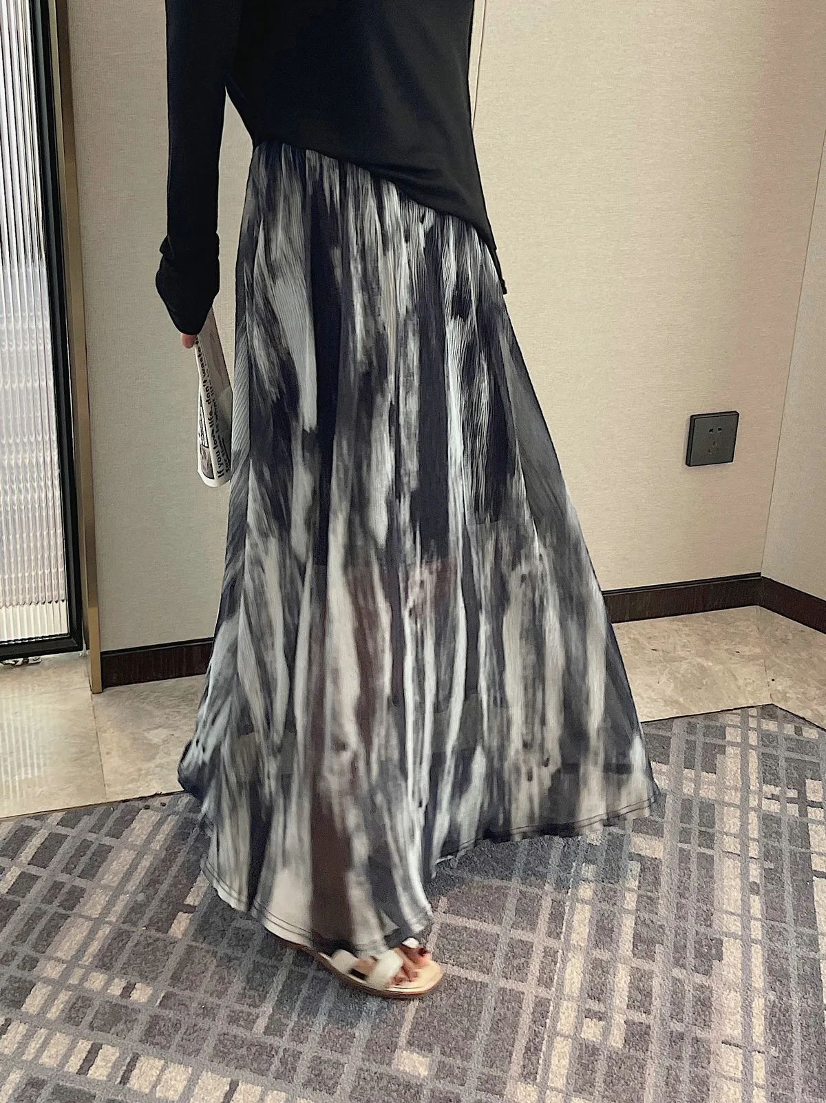 Tie Dyed Skirt Long Women Clothing 2025 Y2k Fashion Korean Style Summer Vintage New Lolita Tulle Pleated Elegant Ruffle Gothic
Tie Dyed Skirt Long Women Clothing 2025 Y2k Fashion Korean Style Summer Vintage New Lolita Tulle Pleated Elegant Ruffle Gothic