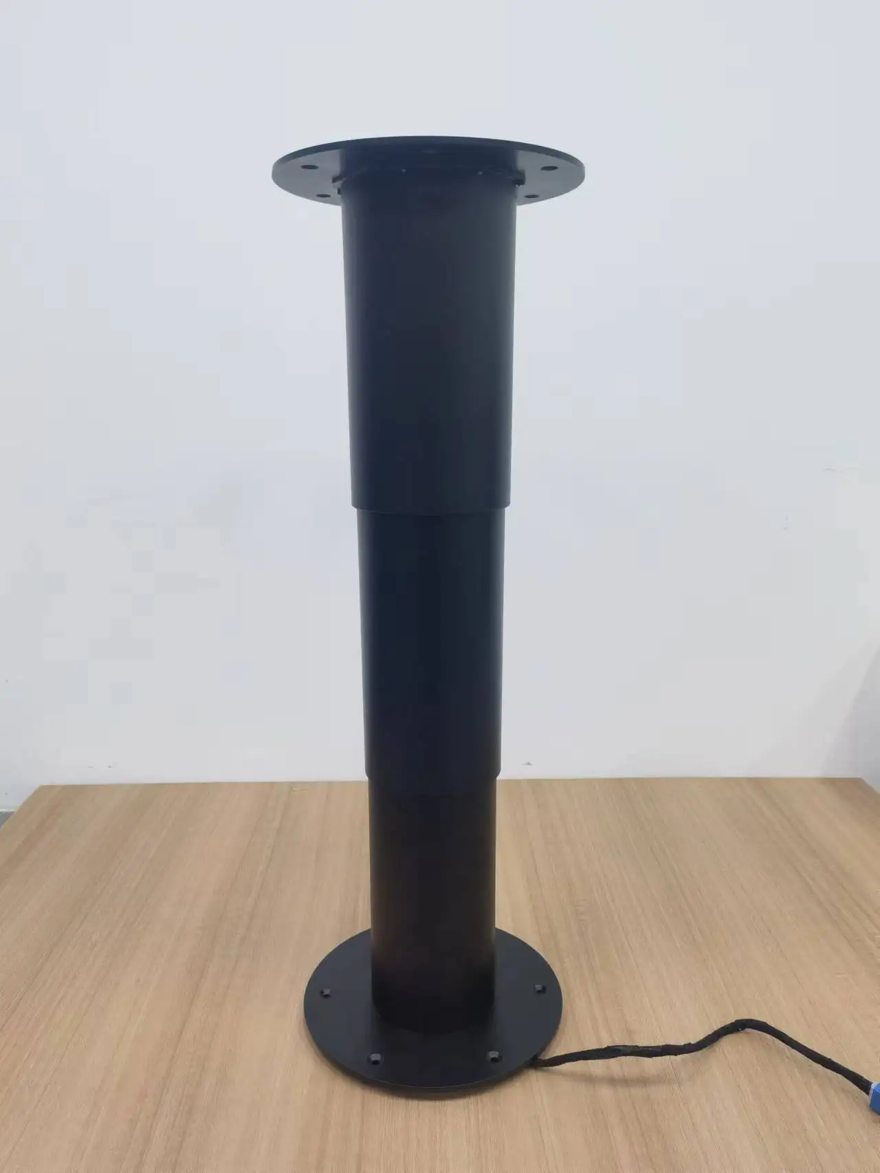 Garbau High Quality Caravan Adjustable Height Table Leg Aluminum Lifting Electric Round Table Leg for RV Campers Trucks
Garbau High Quality Caravan Adjustable Height Table Leg Aluminum Lifting Electric Round Table Leg for RV Campers Trucks