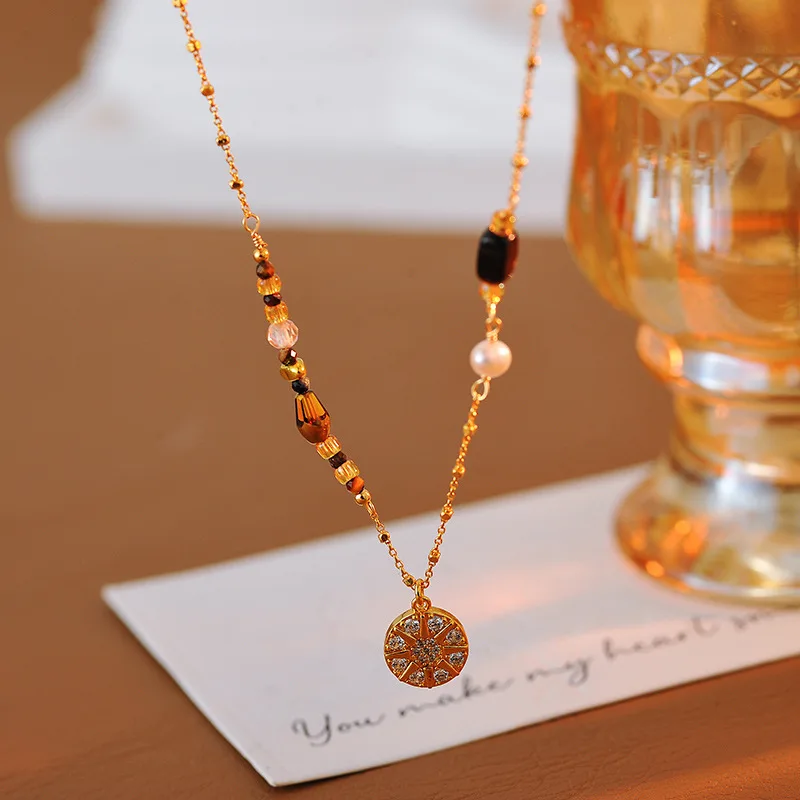 Bohemian ethnic style octagonal star round pendant necklace Astronomical romanticism niche design clavicle chain
Bohemian ethnic style octagonal star round pendant necklace Astronomical romanticism niche design clavicle chain