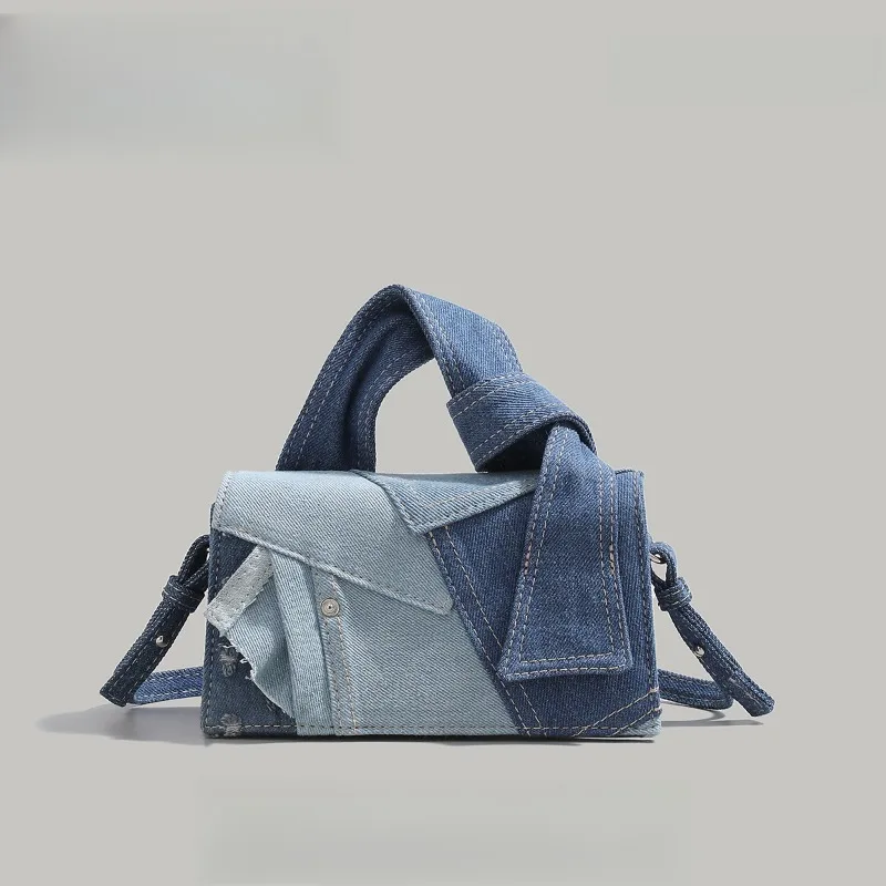 1pcs Simple Denim Fabric Mini Pouch Fashionable Casual Everyday Crossbody Shoulder Bag Outdoor Travel Tote Bag Durable
1pcs Simple Denim Fabric Mini Pouch Fashionable Casual Everyday Crossbody Shoulder Bag Outdoor Travel Tote Bag Durable