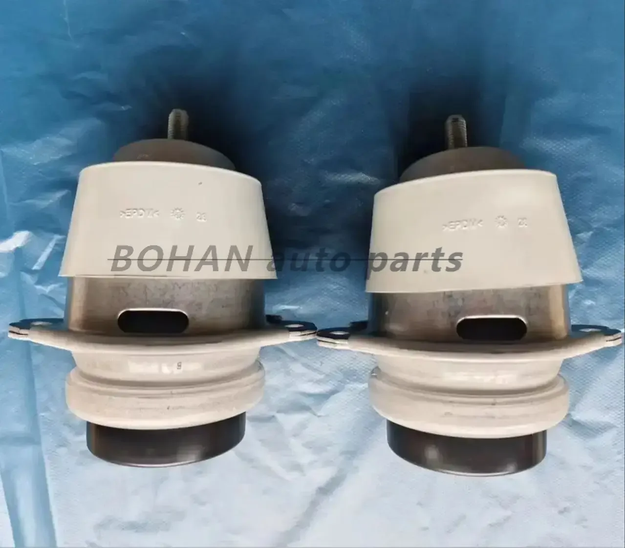 7P6199131D 7L8199131F 7L0399249B 7P5199131 7L8199131 7P6199131 Engine mounts for AUDI VOLKSWAGEN Porsche
7P6199131D 7L8199131F 7L0399249B 7P5199131 7L8199131 7P6199131 Engine mounts for AUDI VOLKSWAGEN Porsche
