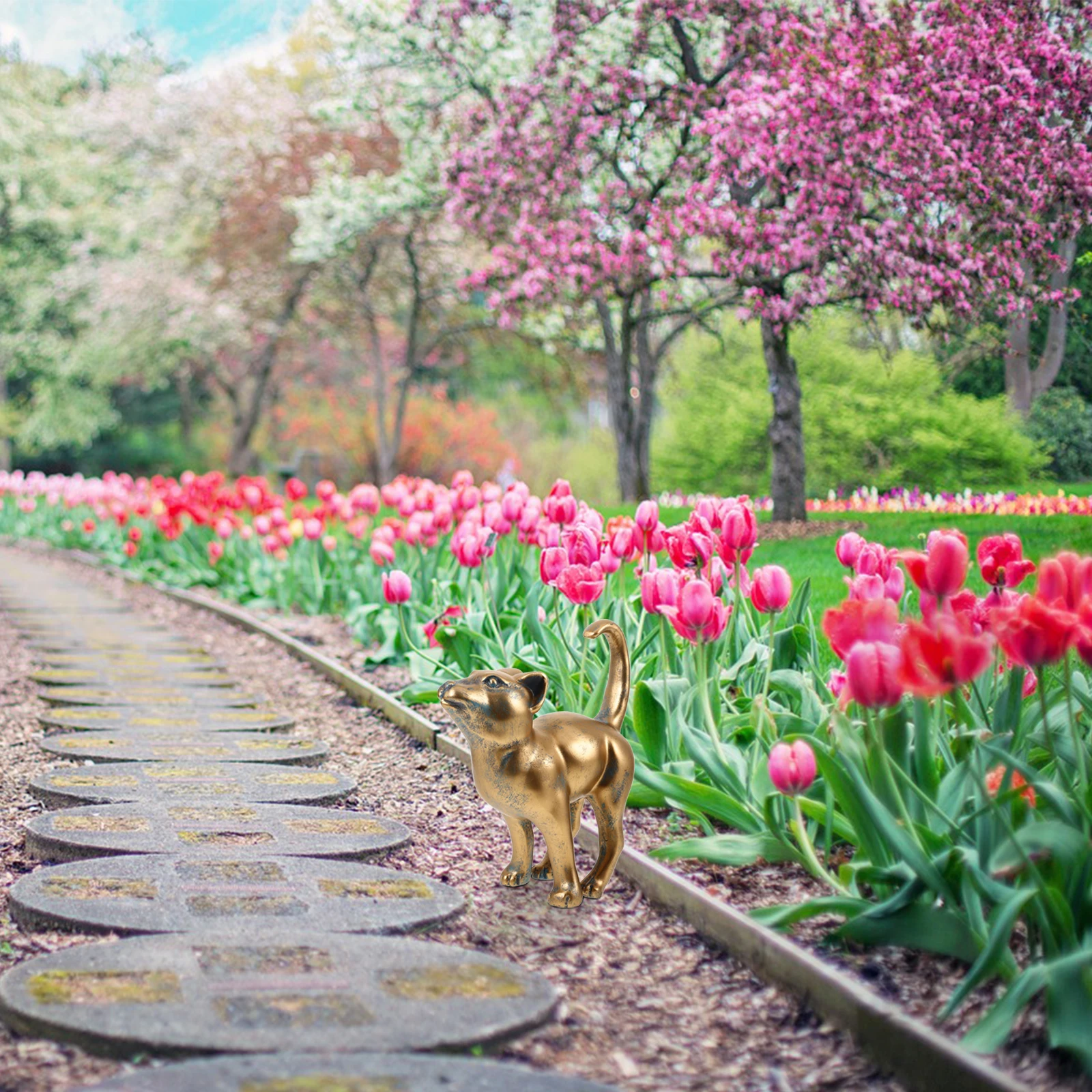 Realistic Cat Statue Adorable Figurine Resin Lifelike Cartoon Garden Decor Desktop Cat Decoration 
Realistic Cat Statue Adorable Figurine Resin Lifelike Cartoon Garden Decor Desktop Cat Decoration