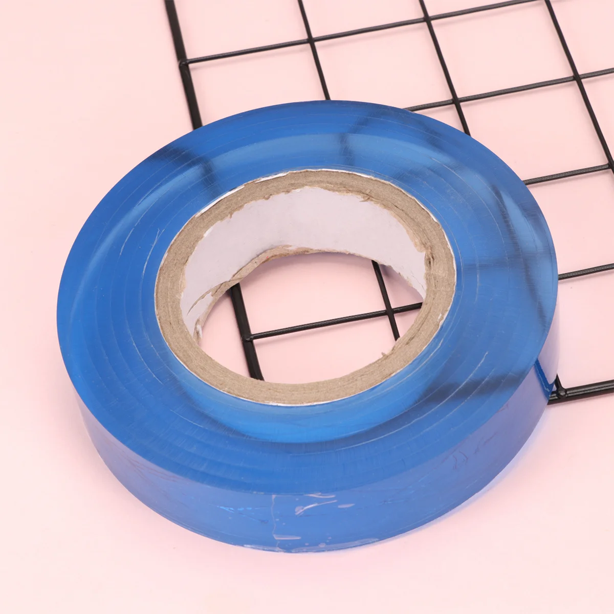 1Roll 200M Stretch Film Wrap Clear Heavy-Duty Self-Adhesive For Moving Packing Wear-Resistant Pallet Wrapping Film Storage
1Roll 200M Stretch Film Wrap Clear Heavy-Duty Self-Adhesive For Moving Packing Wear-Resistant Pallet Wrapping Film Storage