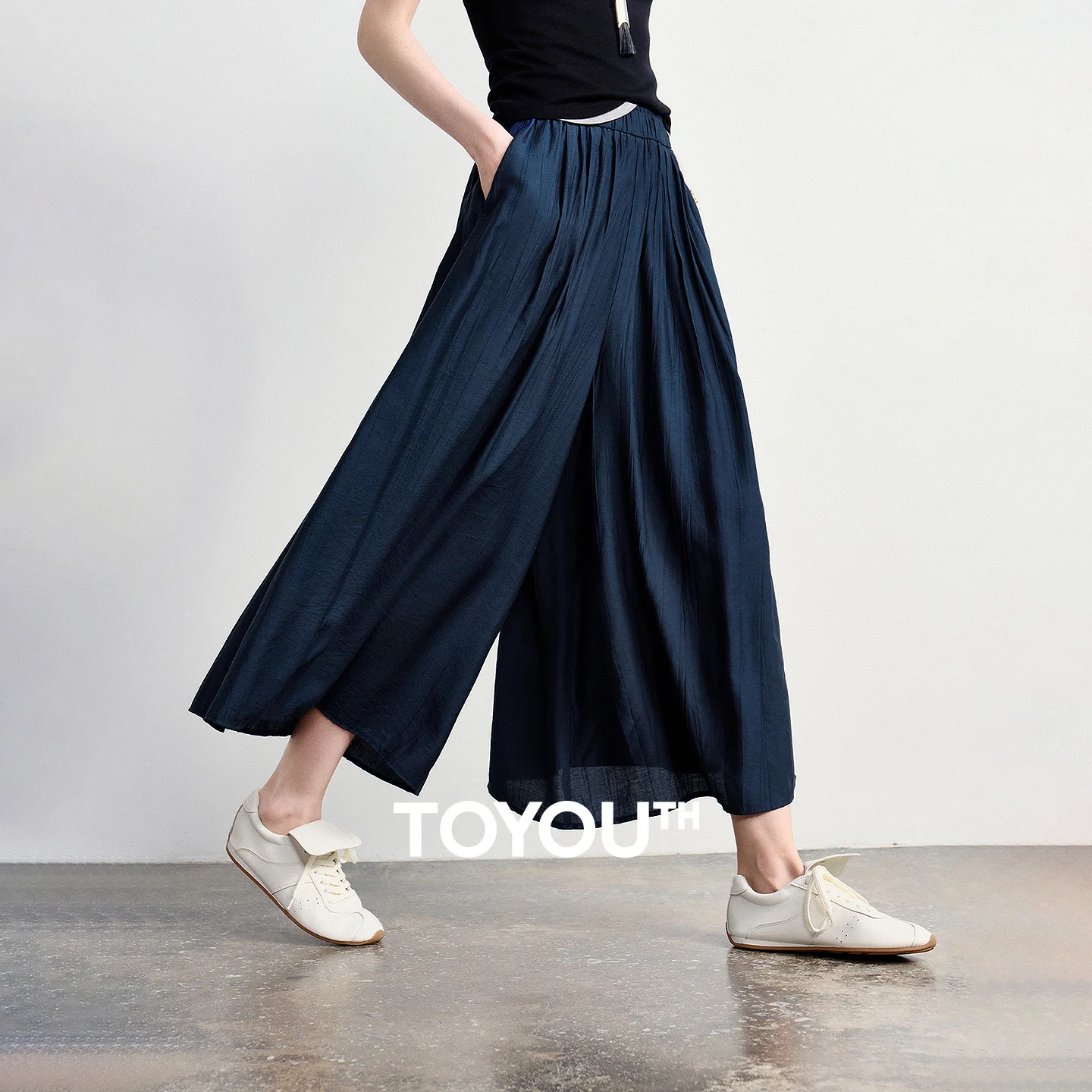 TOYOUTH Women Sporty Cotton Dress 2026 Summer New T-Shirt Dress Cartoon Clock Print Petite Midi Dress
TOYOUTH Women Sporty Cotton Dress 2026 Summer New T-Shirt Dress Cartoon Clock Print Petite Midi Dress