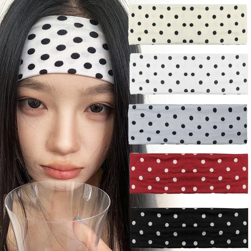 Sports Hairband for Women Non Slip Yoga Headband Wide Edge Polka Dot Headband Stretchy Breathable Running Hair Band for Women
Sports Hairband for Women Non Slip Yoga Headband Wide Edge Polka Dot Headband Stretchy Breathable Running Hair Band for Women