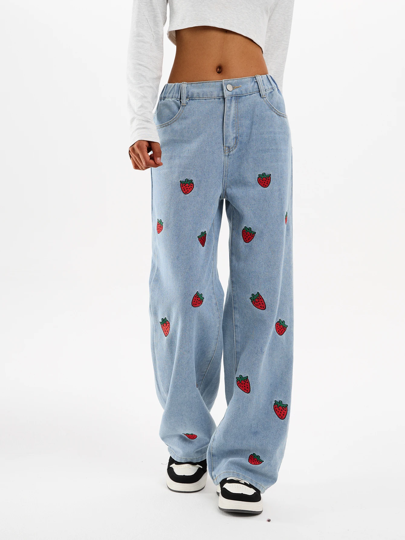 Teenage girls' light blue washed strawberry-print loose straight-leg wide-leg casual long denim jean
Teenage girls' light blue washed strawberry-print loose straight-leg wide-leg casual long denim jean