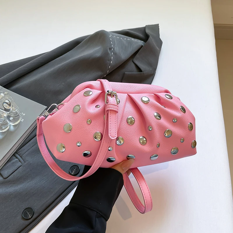 Fashion Hobo Bag Luxury Designer Handbag Pleated Cloud Bag Brand Clutches Clip Purse Lady Small Rivet Crossbody Shoulder Bags
Fashion Hobo Bag Luxury Designer Handbag Pleated Cloud Bag Brand Clutches Clip Purse Lady Small Rivet Crossbody Shoulder Bags