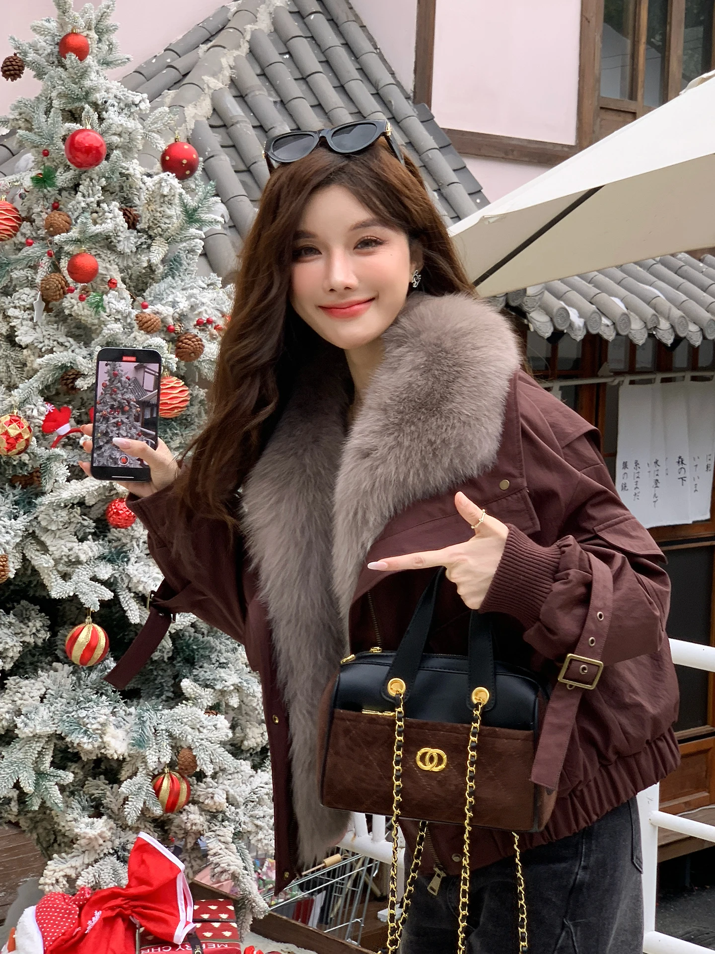 Пуховик с отстегивающимся меховым воротником, женское пальто в корейском стиле, свободный крой, теплое, модное, зимняя верхняя одежда
Пуховик с отстегивающимся меховым воротником, женское пальто в корейском стиле, свободный крой, теплое, модное, зимняя верхняя одежда