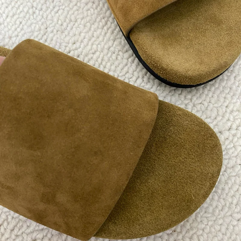 Withered French Lazy Fashion Slippers Retro Minimalist Cow Suede Comfortable Breathable Flat Shoes Summer Sandals Women
Withered French Lazy Fashion Slippers Retro Minimalist Cow Suede Comfortable Breathable Flat Shoes Summer Sandals Women