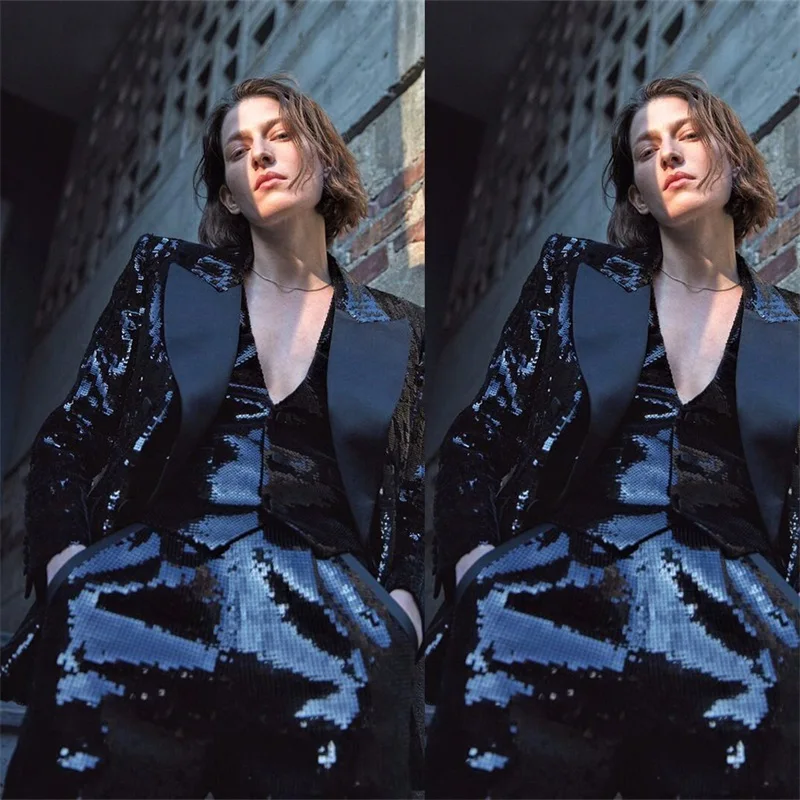 Black Sequins Women Suits Set 2022 Sparkling 3 Pieces (Blazer+Pants+Vest) Cool Girl Custom Made Formal Evening Party Prom Dress
Black Sequins Women Suits Set 2022 Sparkling 3 Pieces (Blazer+Pants+Vest) Cool Girl Custom Made Formal Evening Party Prom Dress