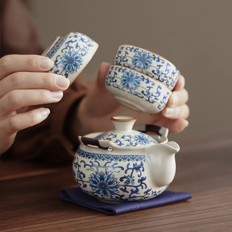 Yao Tea Set in Rice Yellow with One Pot And Three Cups, Portable Blue And Ceramic Hand-Held Teapot, Perfect As a Gift
Yao Tea Set in Rice Yellow with One Pot And Three Cups, Portable Blue And Ceramic Hand-Held Teapot, Perfect As a Gift