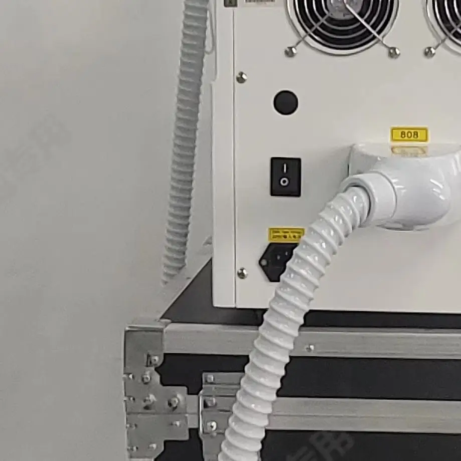 Professional Diode Ice Titanium Laser 5000W 10Target Strip Hair Removal Machine Portable 808 755 1064 3 Waves Alexandrite Device
Professional Diode Ice Titanium Laser 5000W 10Target Strip Hair Removal Machine Portable 808 755 1064 3 Waves Alexandrite Device