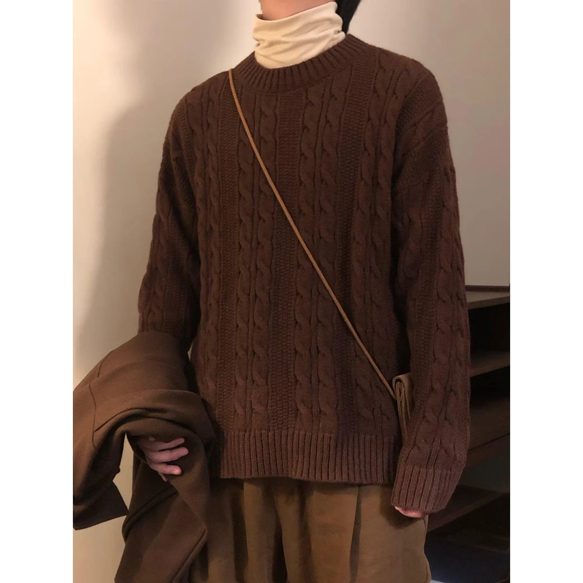 American Retro Loose Fit round Neck Knitwear Men's Casual Versatile Autumn Winter Polyester Fiber Long Sleeve Sweatshirt
American Retro Loose Fit round Neck Knitwear Men's Casual Versatile Autumn Winter Polyester Fiber Long Sleeve Sweatshirt
