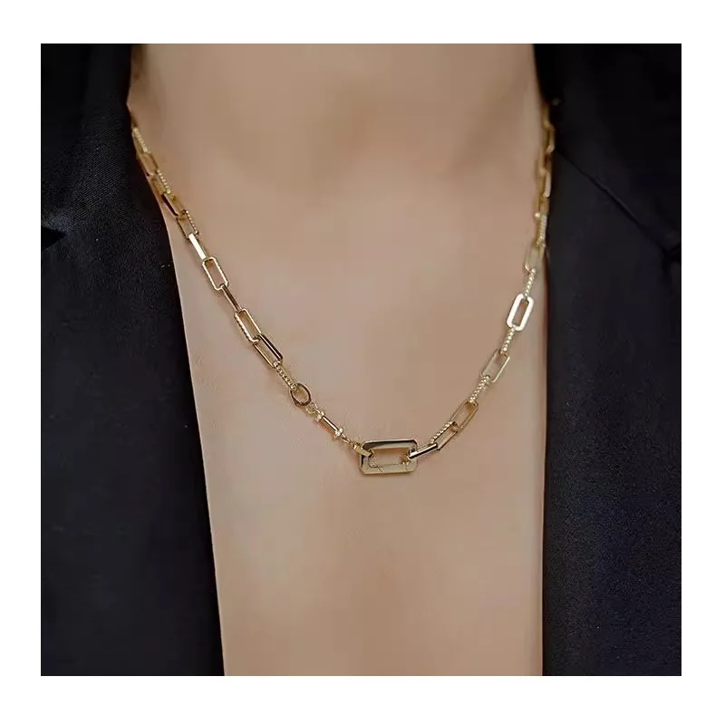 Universal Buckle Extension Chain Plated Horseshoe Pig Nose Mozzarella Inlaid Necklace Accessories Pendant Neck Zircon Embellishm
Universal Buckle Extension Chain Plated Horseshoe Pig Nose Mozzarella Inlaid Necklace Accessories Pendant Neck Zircon Embellishm