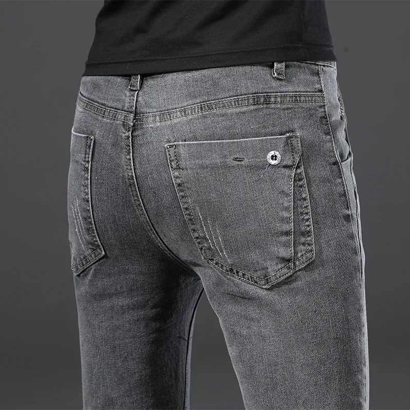 New Men Streetwear Vintage gray Slim fit Jeans Trousers Male Simple Style Cotton High quality Casual Straight Denim pants
New Men Streetwear Vintage gray Slim fit Jeans Trousers Male Simple Style Cotton High quality Casual Straight Denim pants