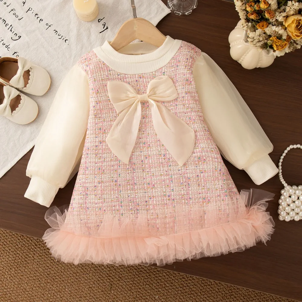 Korean Version Spring and Autumn Girls' Dresses Sweet and Cute Baby Big Bow Small Fragrant Wind Mesh Splicing Princess Clothes
Korean Version Spring and Autumn Girls' Dresses Sweet and Cute Baby Big Bow Small Fragrant Wind Mesh Splicing Princess Clothes