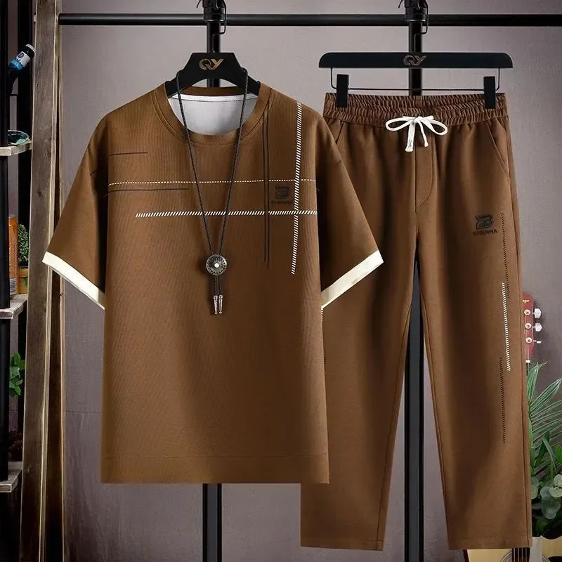 Men's Casual 2PCS Set Short Sleeve T-Shirt Long Pants Streetwear Outfit
Men's Casual 2PCS Set Short Sleeve T-Shirt Long Pants Streetwear Outfit