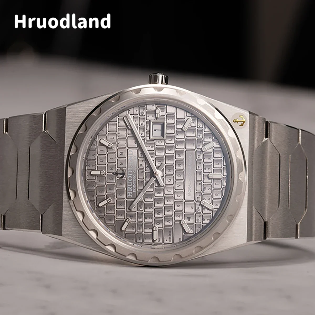 Hruodland 2025 новые ретро 37 мм мужские кварцевые часы светящиеся Bwg-9 с сапфировым стеклом из нержавеющей стали водонепроницаемые 10 бар reloj hombre часы f
Hruodland 2025 новые ретро 37 мм мужские кварцевые часы светящиеся Bwg-9 с сапфировым стеклом из нержавеющей стали водонепроницаемые 10 бар reloj hombre часы f