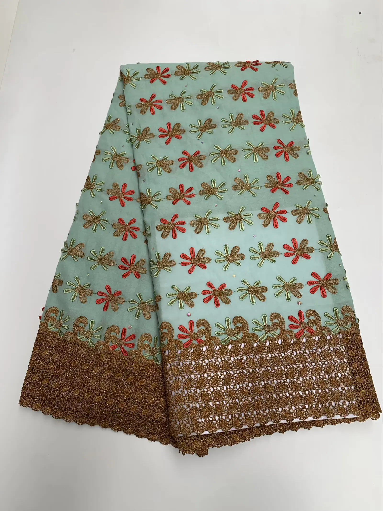 High Quality 3d Cotton Lace African Diamond Three-dimensional Embroidery Cotton Banquet Dress Fabric For Wedding Dress Party
High Quality 3d Cotton Lace African Diamond Three-dimensional Embroidery Cotton Banquet Dress Fabric For Wedding Dress Party