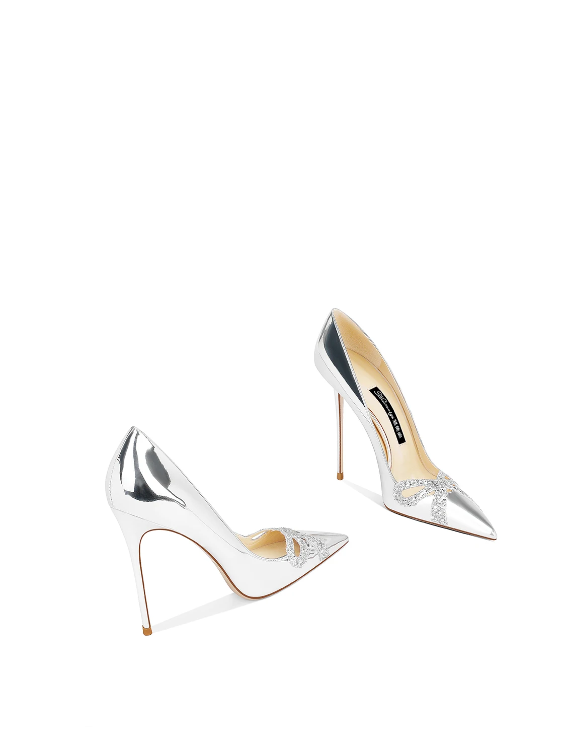 Patent Leather Silver High Heels Women's Leather Pointed Head Thin Heel Small 2025 Spring New
Patent Leather Silver High Heels Women's Leather Pointed Head Thin Heel Small 2025 Spring New