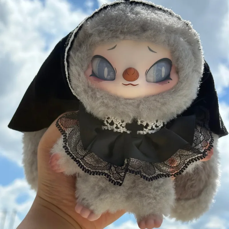 Оригинальная виниловая плюшевая глухая коробка серии Sinono Want To Tell You A Secret, темная романтическая загадочная коробка в средневековом стиле, игрушка-подвеска в подарок
Оригинальная виниловая плюшевая глухая коробка серии Sinono Want To Tell You A Secret, темная романтическая загадочная коробка в средневековом стиле, игрушка-подвеска в подарок