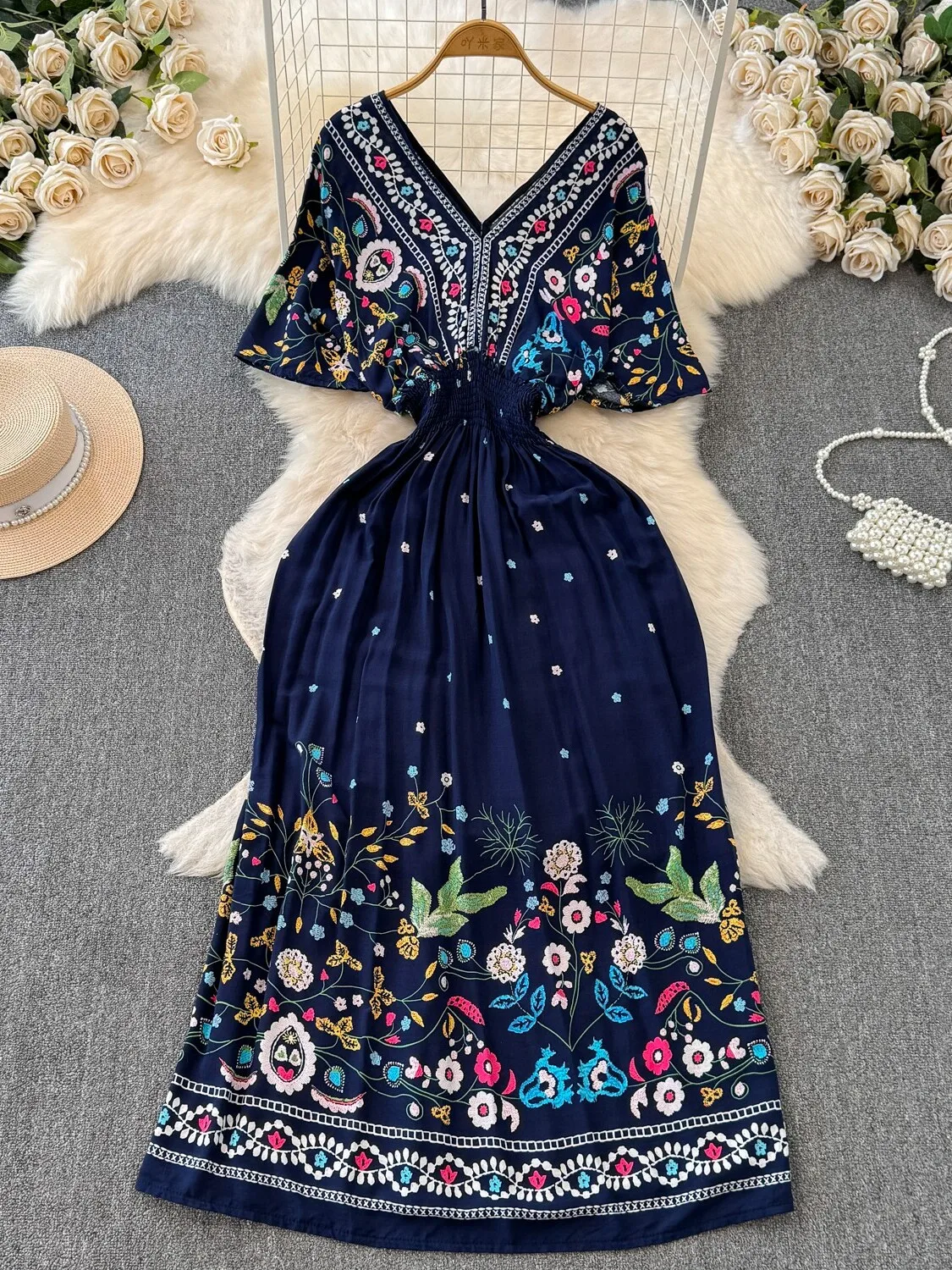 Women Slim Long Dress Embroidery V-neck Bohemian Ethnic Seaside Vacation Beach Boho Summer 2025
Women Slim Long Dress Embroidery V-neck Bohemian Ethnic Seaside Vacation Beach Boho Summer 2025