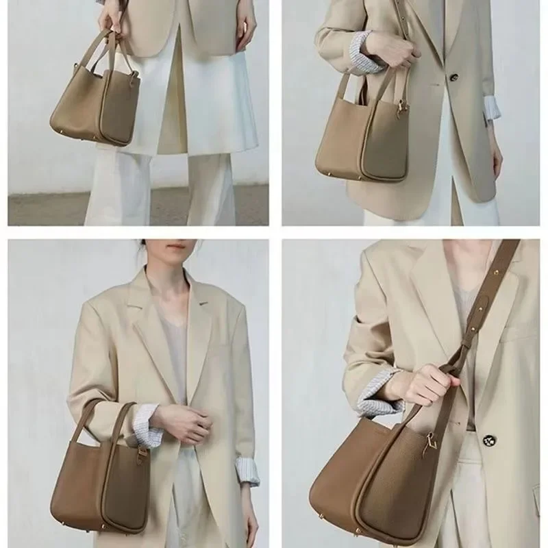2025 New Version of Kraft Vegetable Basket Bag with New Lock Buckle and Large Capacity Handheld Crossbody Bucket Bag Songmont
2025 New Version of Kraft Vegetable Basket Bag with New Lock Buckle and Large Capacity Handheld Crossbody Bucket Bag Songmont