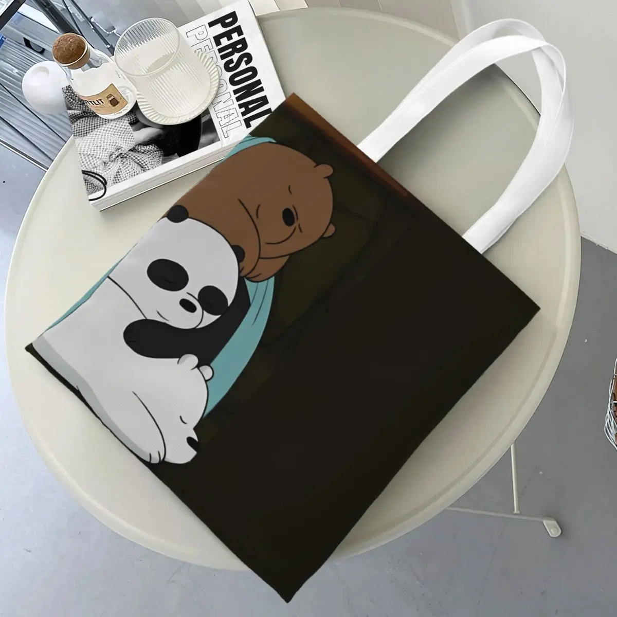 Сумки-тоут We Bare Bears для сна, женская сумка, парусиновая студенческая сумка на плечо, многоразовая сумка для продуктов
Сумки-тоут We Bare Bears для сна, женская сумка, парусиновая студенческая сумка на плечо, многоразовая сумка для продуктов