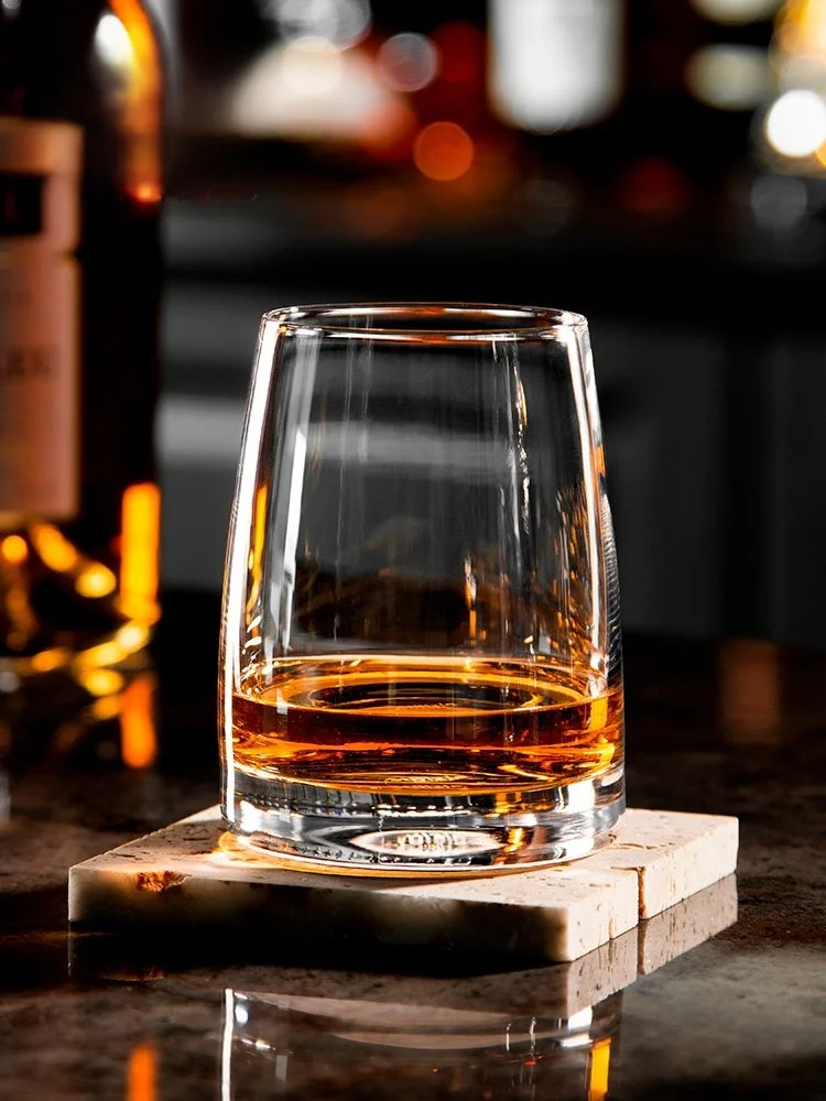 Stolzle Crystal Whiskey Glass Set Nordic Style Beer Glasses Home Use Glass Drinkware Pure Color Whisky Cup for Business Gifts
Stolzle Crystal Whiskey Glass Set Nordic Style Beer Glasses Home Use Glass Drinkware Pure Color Whisky Cup for Business Gifts