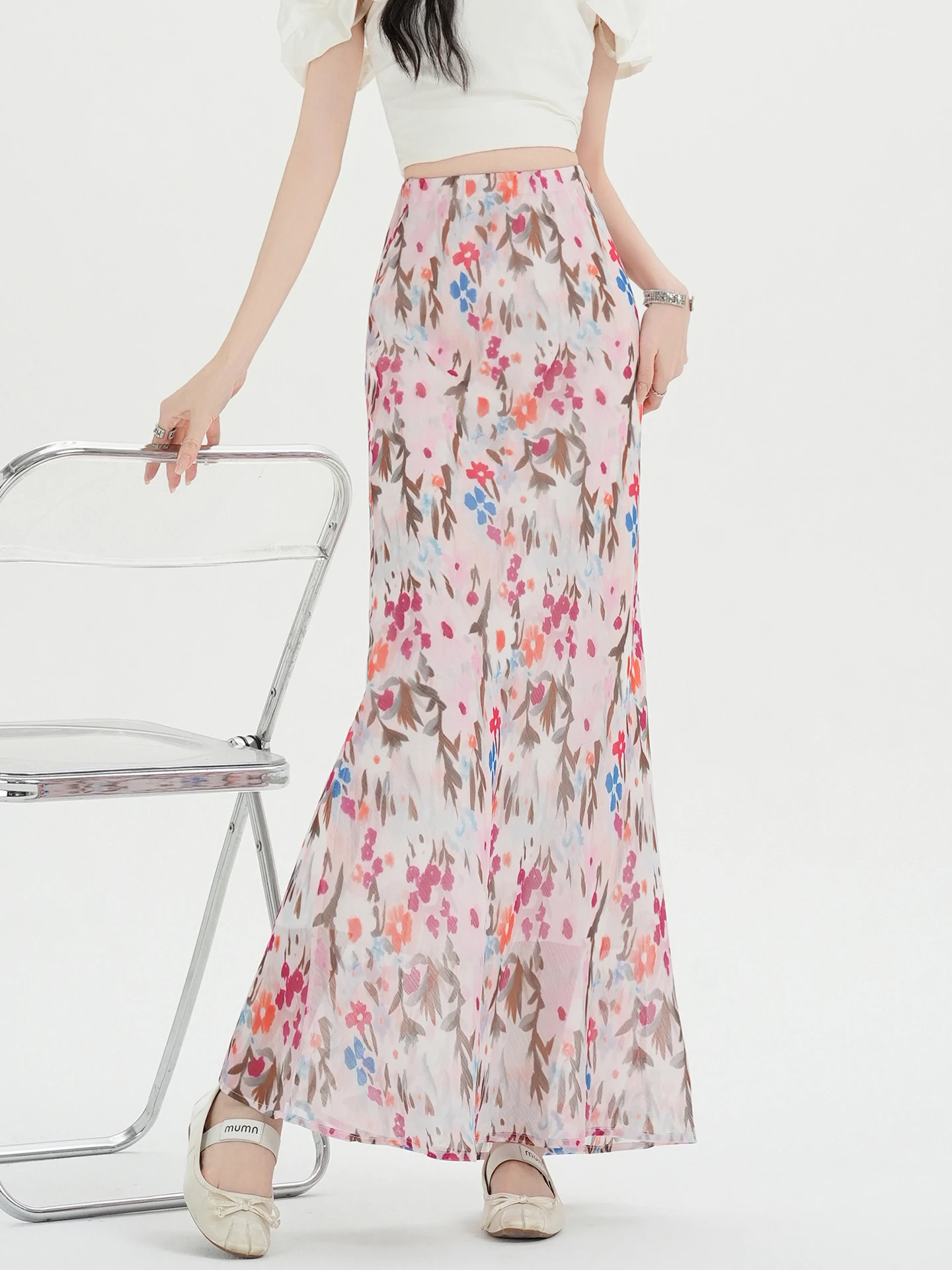Elegant Floral Fish Tail Half Skirt Women's High Waist Slimming Hip Covering Summer Chiffon A-Line Midi Skirt
Elegant Floral Fish Tail Half Skirt Women's High Waist Slimming Hip Covering Summer Chiffon A-Line Midi Skirt