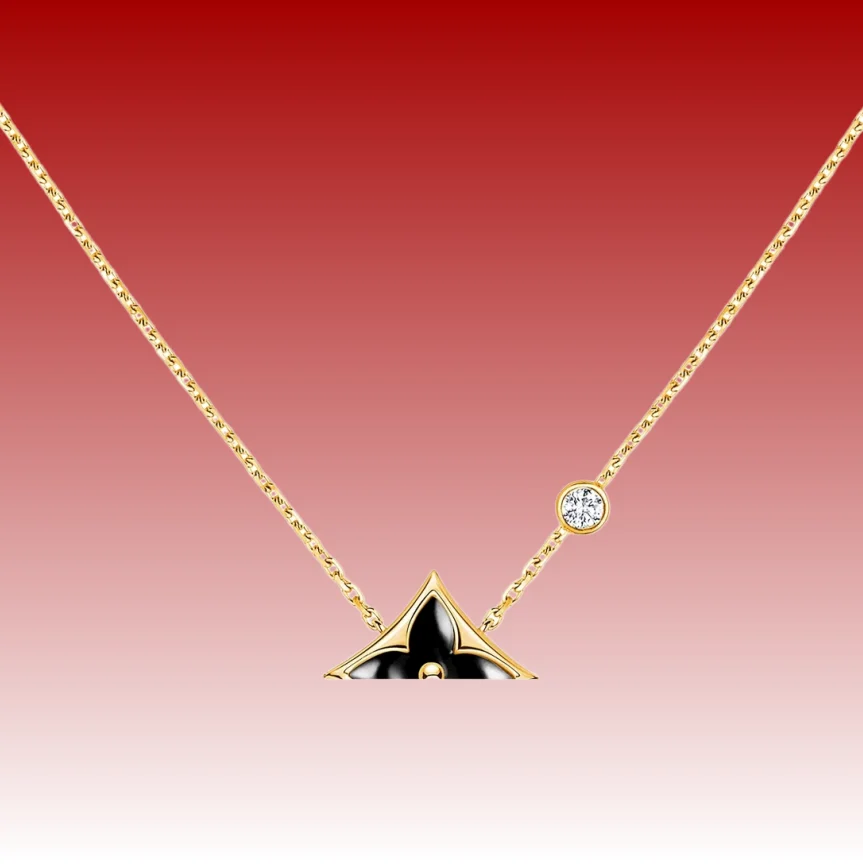 2026 New S925 Pure Silver Fashionable Letter Necklace, Exquisite Accessories Classic Diamond Collarbone Chain
2026 New S925 Pure Silver Fashionable Letter Necklace, Exquisite Accessories Classic Diamond Collarbone Chain