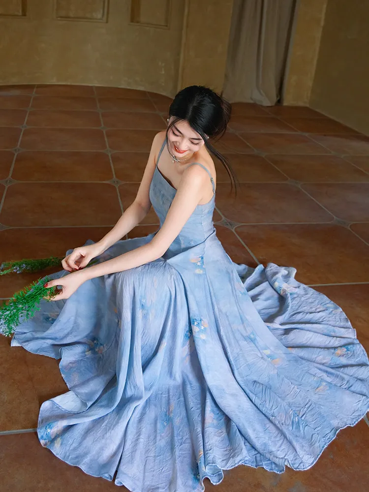 TIYIHAILEY Summer Women Dress Sleeveless Long Maxi Ladies S-L Vintage High Waist Printed Spaghetti Strap Camisole Dresses Blue
TIYIHAILEY Summer Women Dress Sleeveless Long Maxi Ladies S-L Vintage High Waist Printed Spaghetti Strap Camisole Dresses Blue