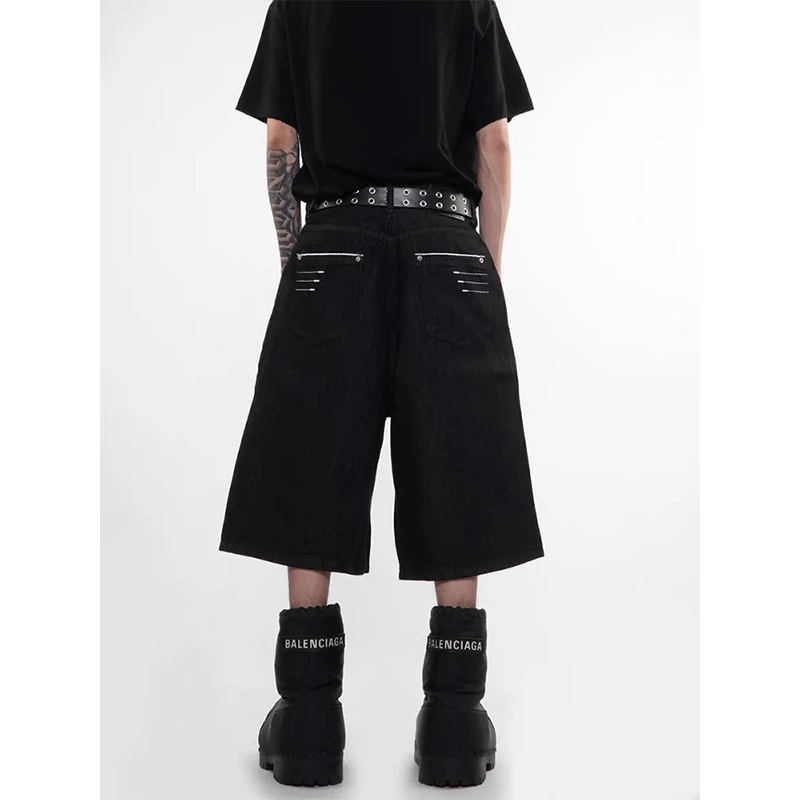 Man's High-Waisted Loose Wide-Leg Denim Shorts Black Gothic Y2K Harajuku Style Retro 2000s Jean Seven-Foot Clothes Summer
Man's High-Waisted Loose Wide-Leg Denim Shorts Black Gothic Y2K Harajuku Style Retro 2000s Jean Seven-Foot Clothes Summer