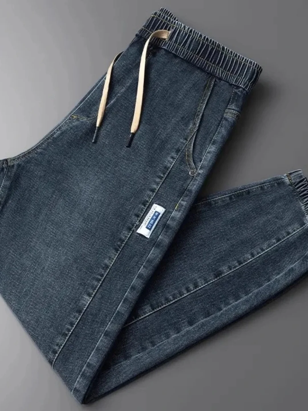 Эластичные рабочие джинсы, мужские повседневные свободные брюки-харлан, весенне-осенние, зимние, износостойкие хлопковые джинсовые брюки
Эластичные рабочие джинсы, мужские повседневные свободные брюки-харлан, весенне-осенние, зимние, износостойкие хлопковые джинсовые брюки